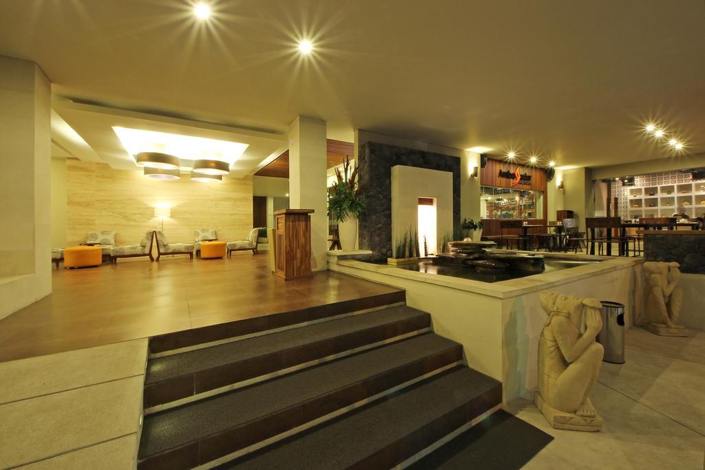 Holiday Inn Express Bali Sunset Road By Ihg Kuta Lombok Eksteriør bilde